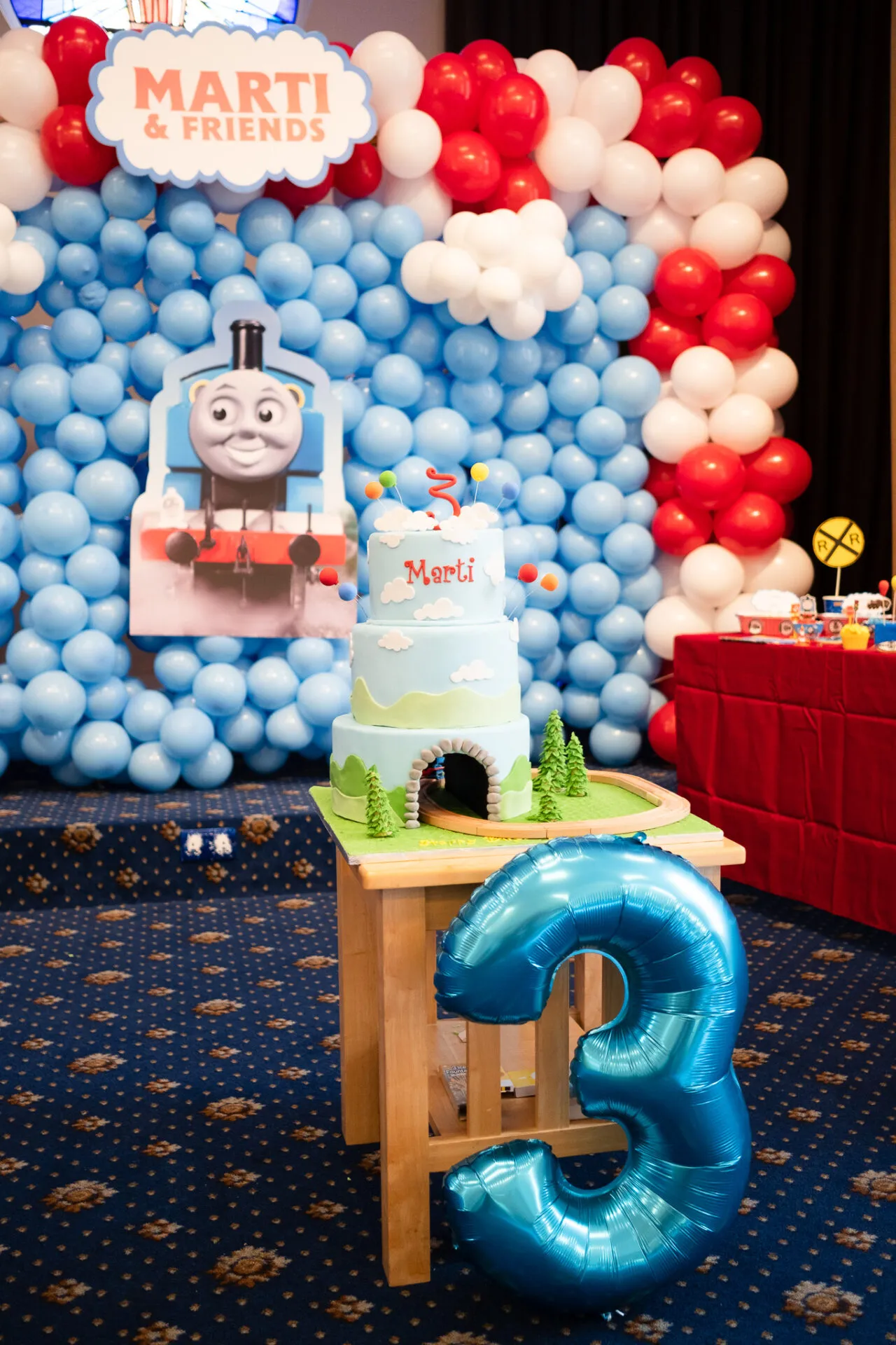 Party decoration, birthday cake, balloons decoration. Birthday event, birthday parties photography, children photoshoot from Mellsnap