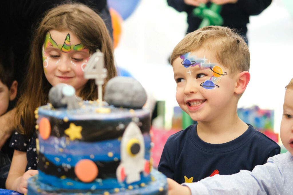 Birthday photo session, 4 year old boy birthday party, cake, face painting